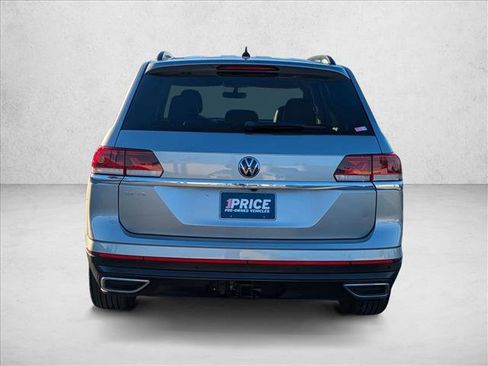 Used 2023 Volkswagen Atlas SE w/ Panoramic Sunroof Package image 7
