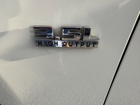 Used 2008 Dodge Charger SE RWD image 2