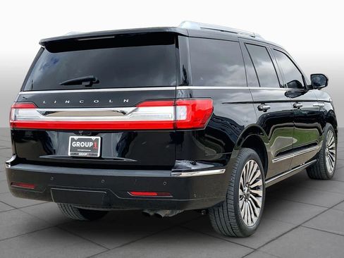 Used 2019 Lincoln Navigator Reserve AWD/4WD image 12
