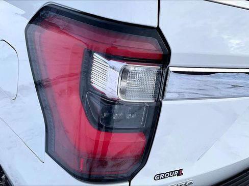 Used 2020 Ford Expedition Limited w/ Equipment Group 302A image 28