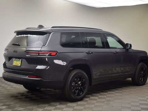 New 2026 Jeep Grand Cherokee L 4WD image 5