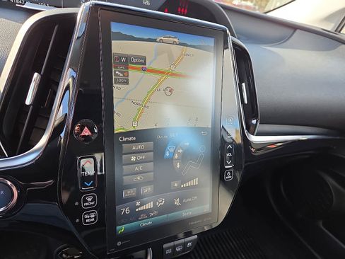 Certified 2022 Toyota Prius Prime XLE image 19