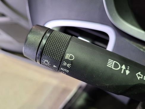 Used 2014 Chevrolet Equinox LT image 38