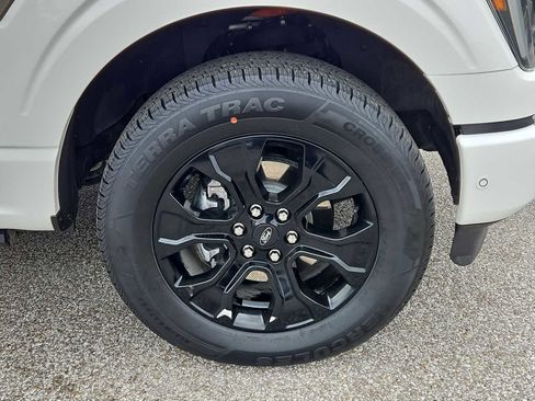 Used 2022 Ford F150 Platinum w/ Equipment Group 701A High AWD/4WD image 14