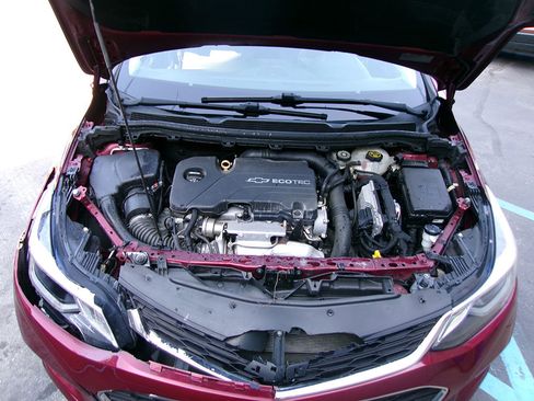 Used 2016 Chevrolet Cruze LT w/ Convenience Package image 7