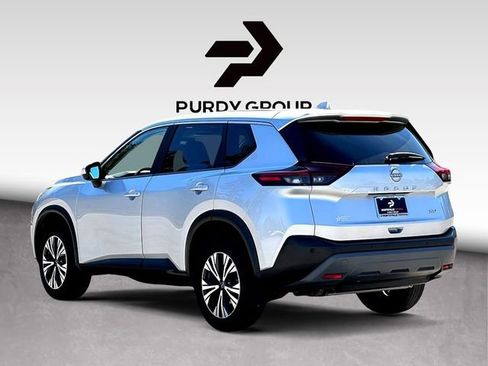 Used 2023 Nissan Rogue SV image 6