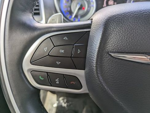 Used 2018 Chrysler 300 C w/ Sun, Sound & Nav Package RWD image 27