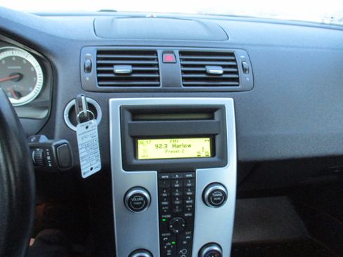 Used 2013 Volvo C70 T5 image 14