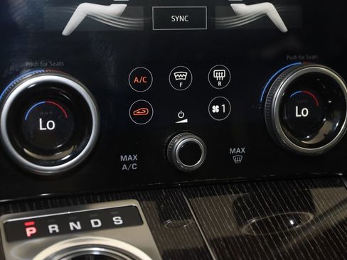 Used 2020 Land Rover Range Rover Autobiography image 25