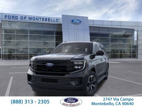 New 2026 Ford Expedition Max Active image 4