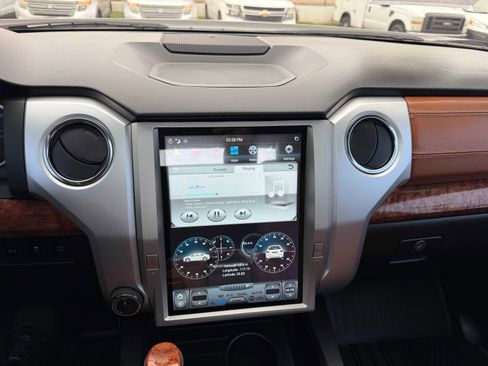 Used 2014 Toyota Tundra 1794 Edition image 35
