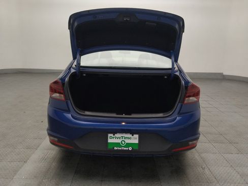 Used 2020 Hyundai Elantra SE FWD image 29