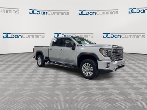 Used 2020 GMC Sierra 2500 Denali w/ Denali Ultimate Package image 2