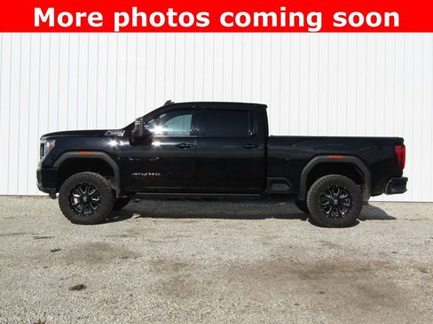 Used 2020 GMC Sierra 2500 AT4 w/ AT4 Premium Package image 6