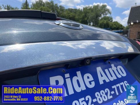 Used 2015 Nissan Rogue S w/ Convenience Package AWD/4WD image 27