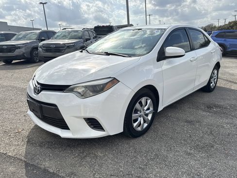Used 2016 Toyota Corolla LE image 7