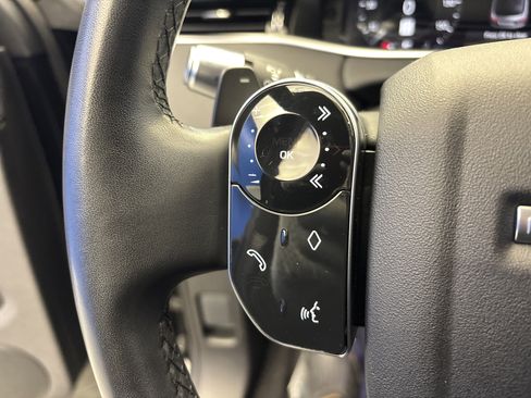 Used 2020 Land Rover Range Rover Evoque SE image 15