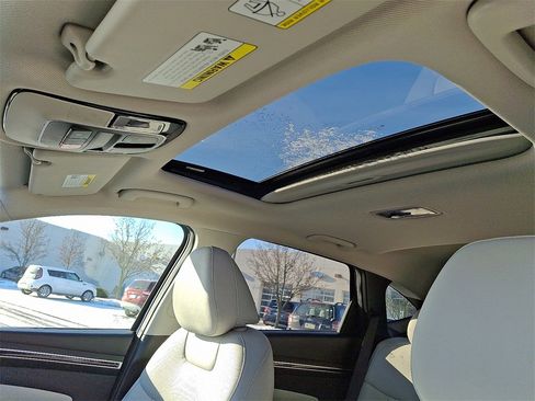 Used 2023 Hyundai Tucson SEL w/ Convenience Package image 16