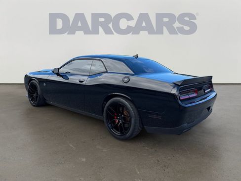 Used 2021 Dodge Challenger SRT Hellcat Redeye image 5