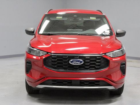 Certified 2024 Ford Escape ST-Line w/ Tech Pack #1 AWD/4WD image 6
