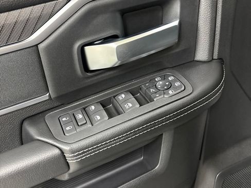 New 2026 RAM 2500 Big Horn AWD/4WD image 19