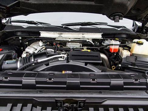 Used 2020 GMC Sierra 2500 Denali w/ Denali Ultimate Package image 26