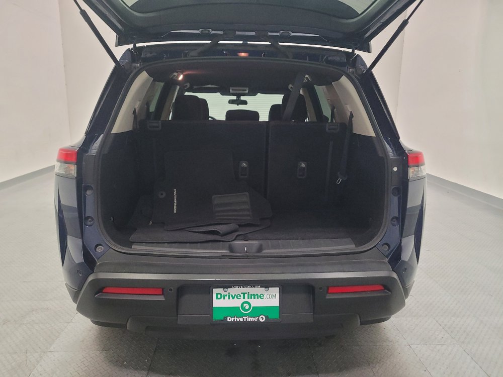Used 2022 Nissan Pathfinder S AWD/4WD image 29