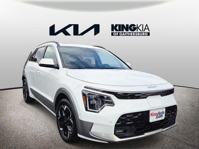 Certified 2023 Kia Niro Wave w/ Wave Preserve Package