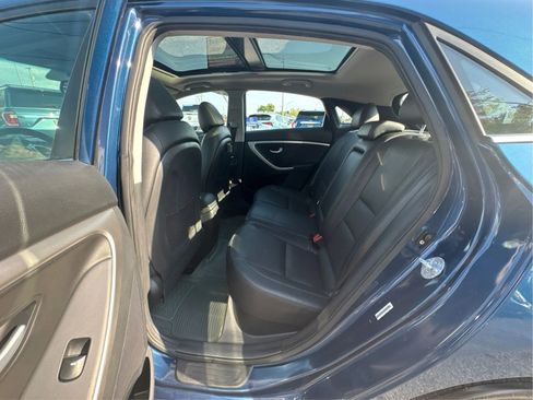 Used 2013 Hyundai Elantra GT w/ Tech Pkg image 12