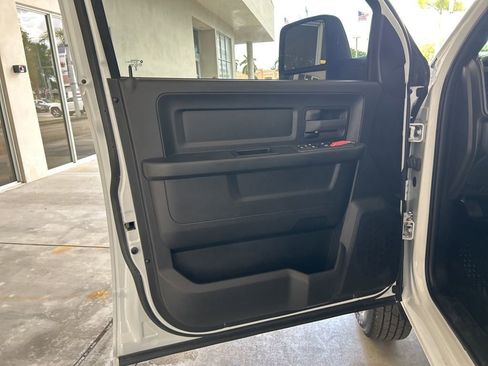 Used 2025 RAM 3500 Tradesman AWD/4WD image 39