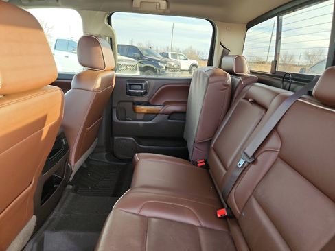 Used 2018 Chevrolet Silverado 1500 High Country image 9