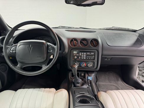 Used 1999 Pontiac Firebird Formula RWD image 64