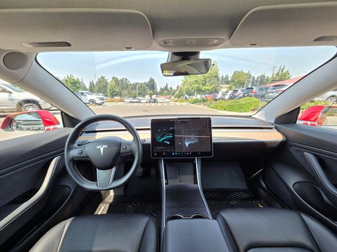 Used 2018 Tesla Model 3 Long Range AWD/4WD image 12
