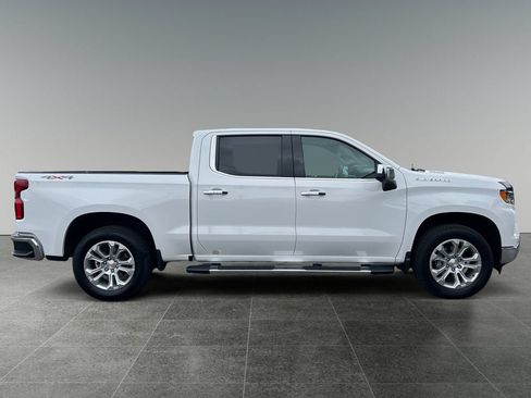 Used 2025 Chevrolet Silverado 1500 LTZ w/ LTZ Premium Package AWD/4WD image 11