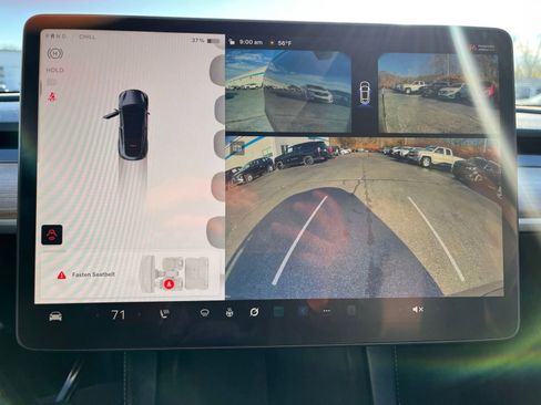 Used 2024 Tesla Model Y Long Range image 37