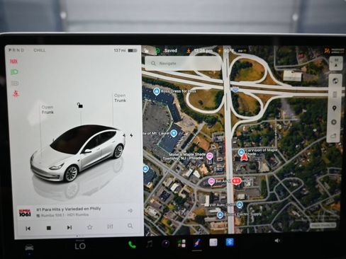 Used 2022 Tesla Model 3 RWD image 8