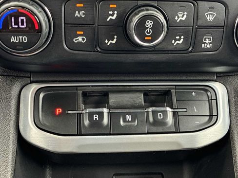 Used 2020 GMC Acadia SLT w/ Driver Alert Package II AWD/4WD image 21