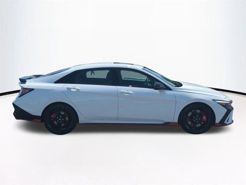 New 2026 Hyundai Elantra N FWD image 4