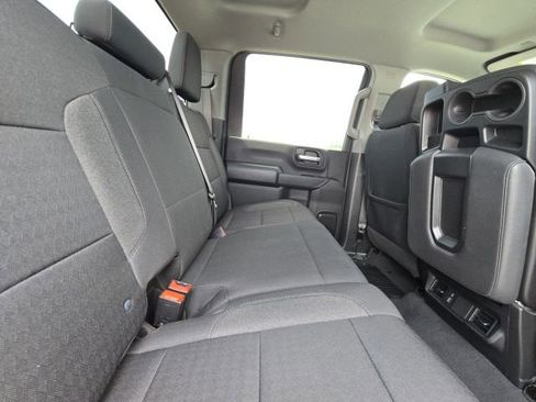 Used 2025 Chevrolet Silverado 2500 Custom w/ Custom Value Package AWD/4WD image 15