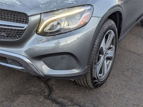 Used 2018 Mercedes-Benz GLC 300 4MATIC Coupe image 10