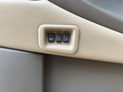 Used 2011 Nissan Murano SL w/ Navigation Pkg AWD/4WD image 14