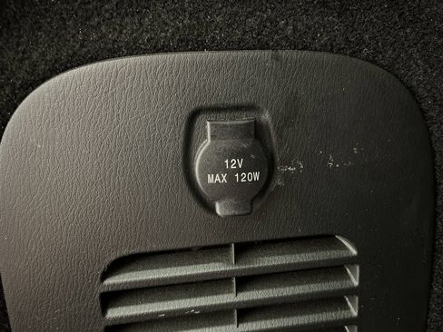 Used 2020 Nissan Pathfinder SV AWD/4WD image 28