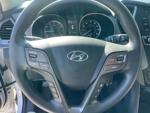 Used 2018 Hyundai Santa Fe Sport image 12