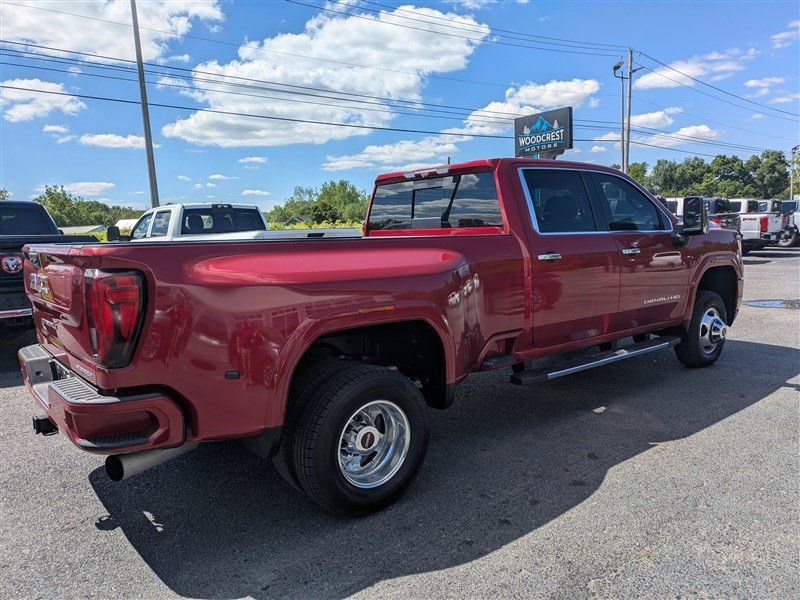 Used 2020 GMC Sierra 3500 Denali w/ Denali Ultimate Package AWD/4WD image 7