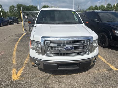 Used 2014 Ford F150 XLT w/ XLT Chrome Package RWD image 4