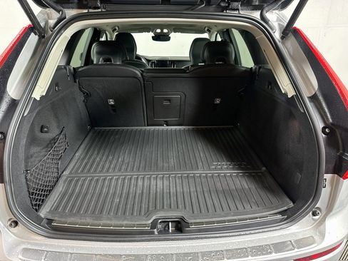 Used 2022 Volvo XC60 T8 Inscription w/ Advanced Package AWD/4WD image 26