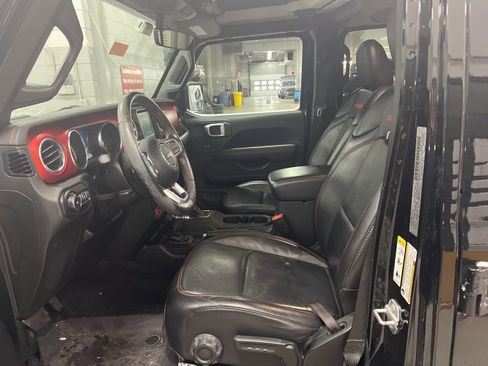 Used 2019 Jeep Wrangler Unlimited Rubicon image 10