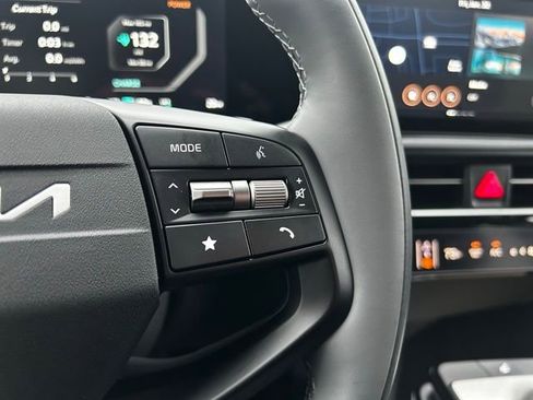 New 2025 Kia EV6 Light image 22