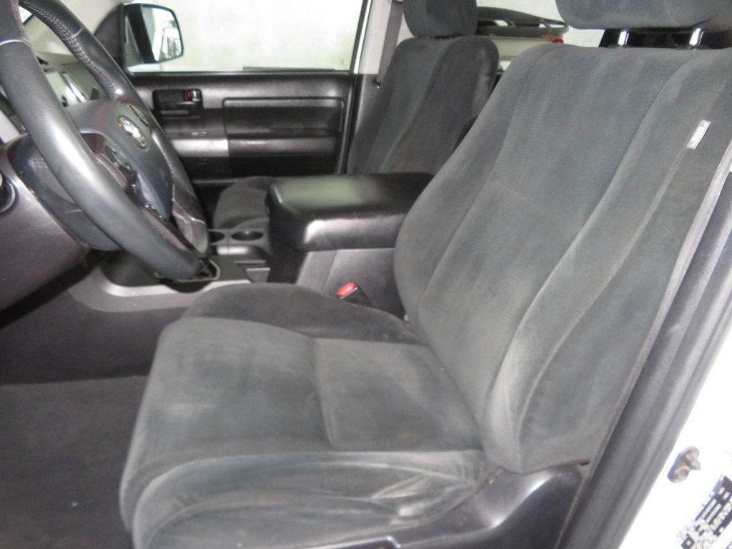 Used 2019 Toyota Sequoia TRD Sport AWD/4WD image 18