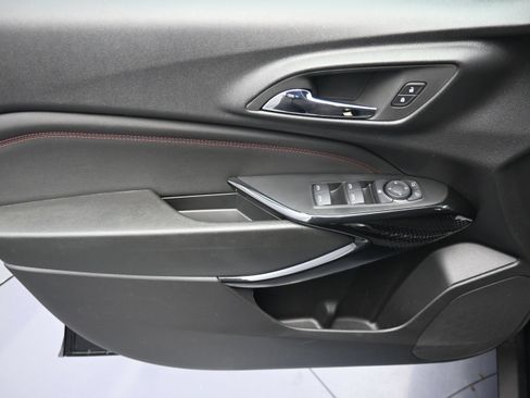 Certified 2026 Chevrolet Trax RS w/ Driver Confidence Package FWD image 24